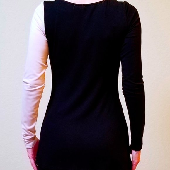 NWT Asymetric Tunic Top - Picture 2 of 4